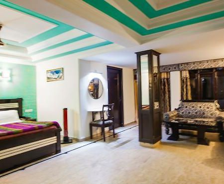מוסורי Hotel Drive Inn מראה חיצוני תמונה